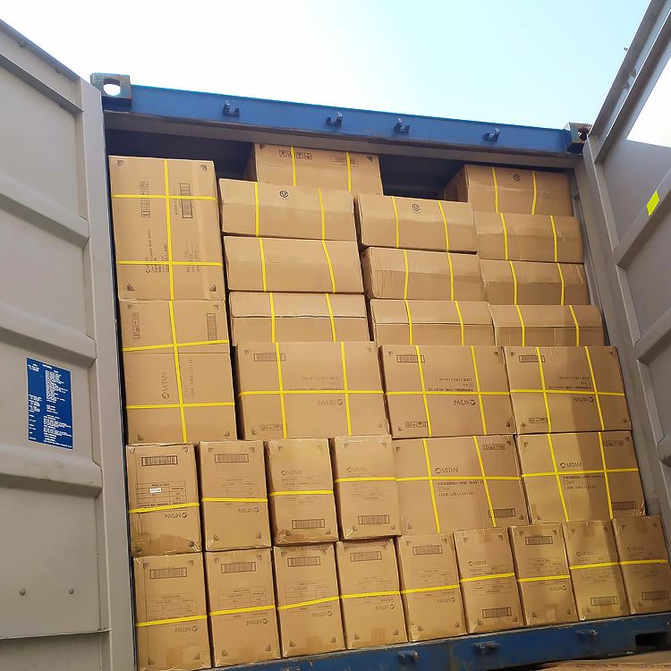 Nyiv Ntshuam Thiab Export